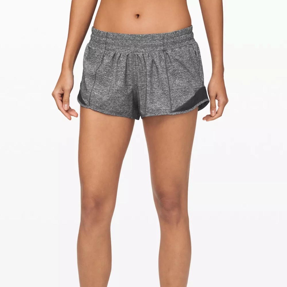 lulu lemon hotty hot shorts